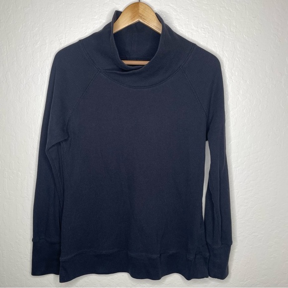 Columbia Women’s XL Mock Neck Shawl Neck Thermal Omni Wick Top Black Textured - Picture 1 of 9